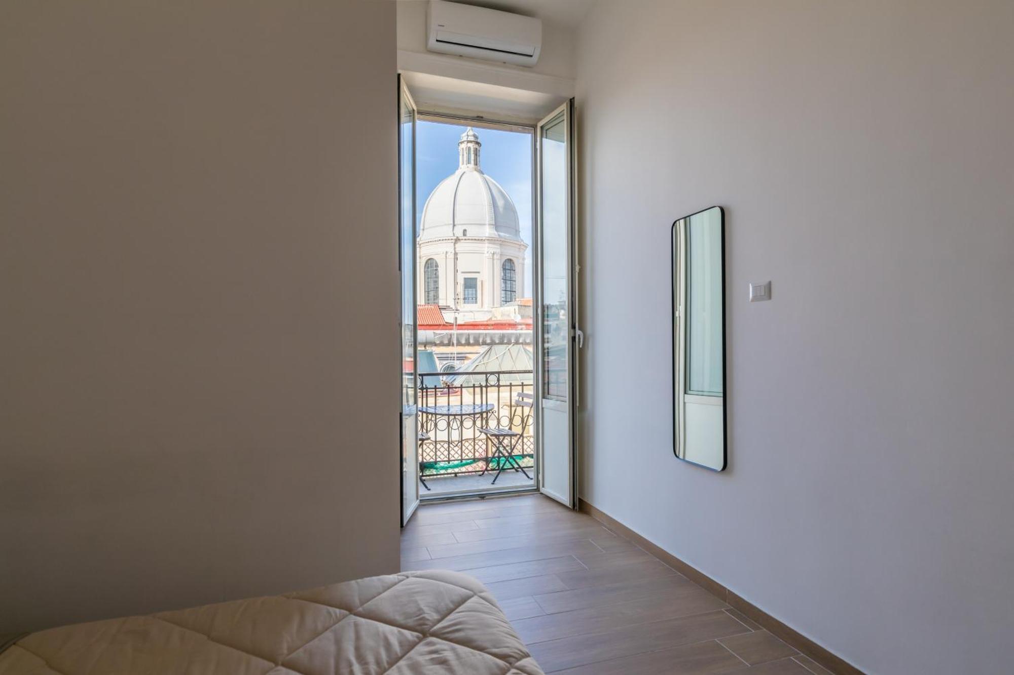 Blu Parthenope Suites Naples Exterior photo